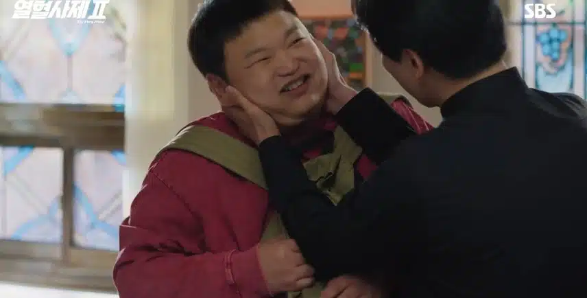 조연들 넘 재밌고 연기도 잘하네요. 너무 좋아요