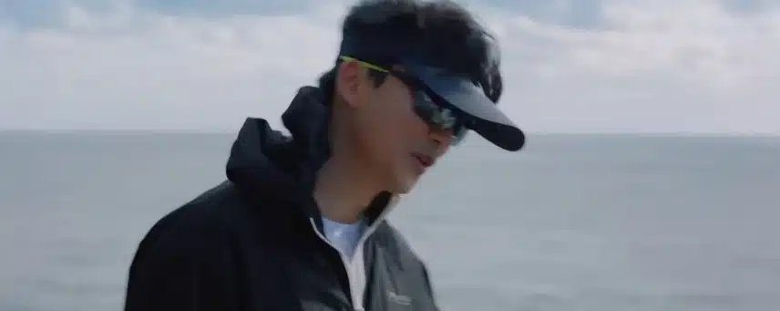 드디어 김남길 이하늬 공조시작하네요 선캡 귀여워요