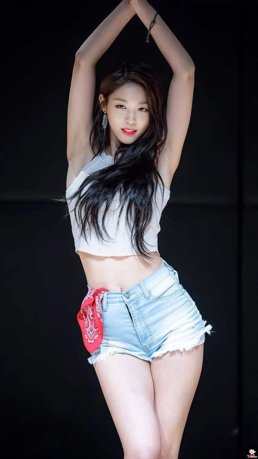 Seolhyun nổi tiếng với những bức ảnh động lực ăn kiêng của cô ấy vào thời điểm đó 