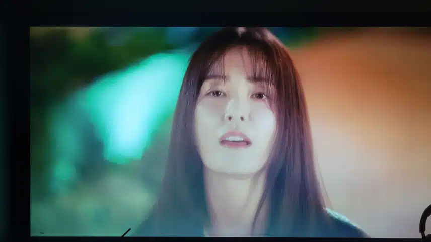 보건선생님께 고백하는 윤지원