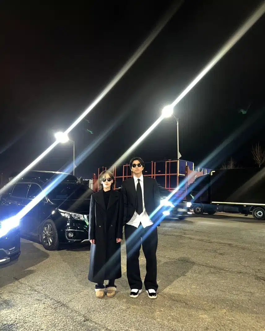 서현진 인스타그램에 올라온 공유와 투샷