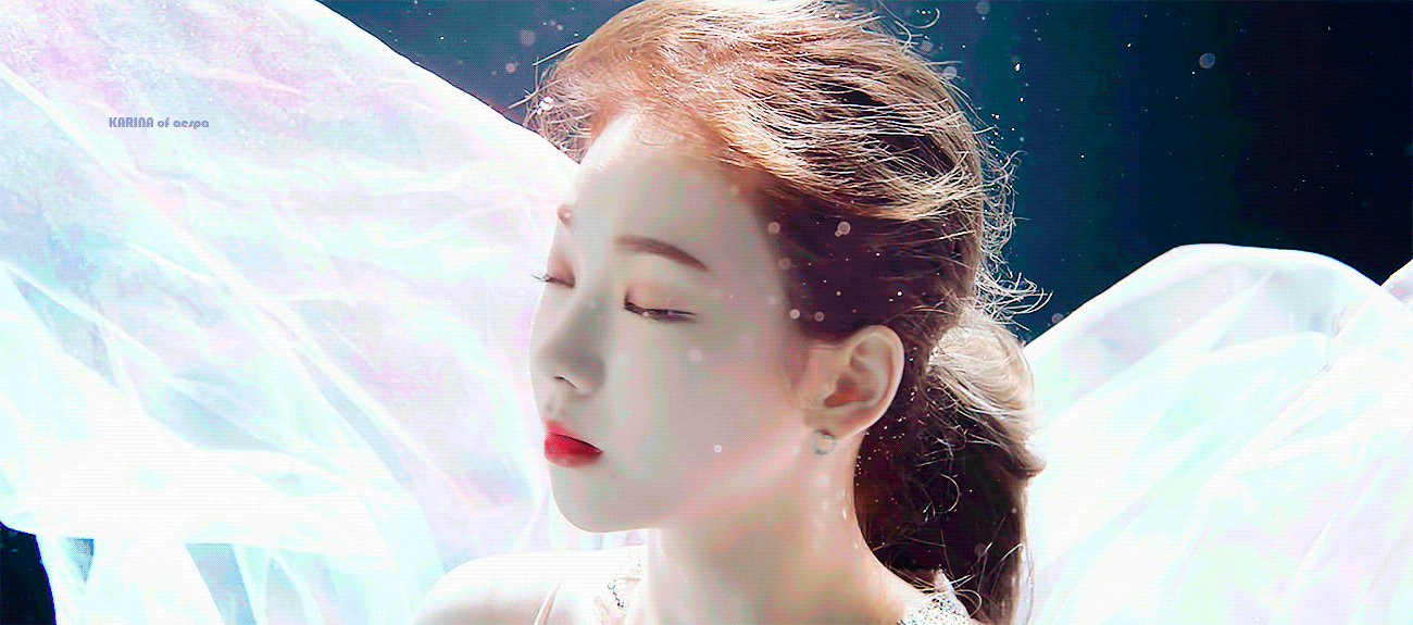 카리나 수중 gif