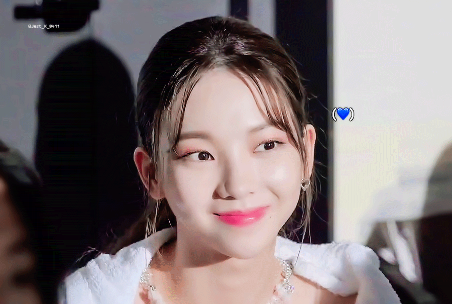 카리나 수중 gif