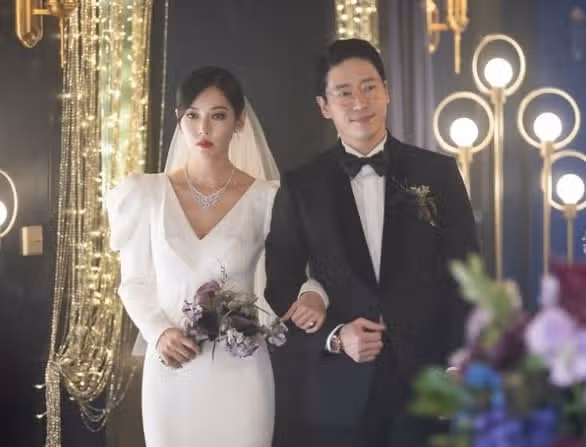 노총각 엄기준 배우님도 결혼하신다고 하네요~