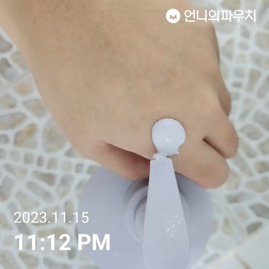 온더바디 벨먼 내추럴 스파 머드 레티놀 바디클렌저 미드나잇 피오니향 추천해요