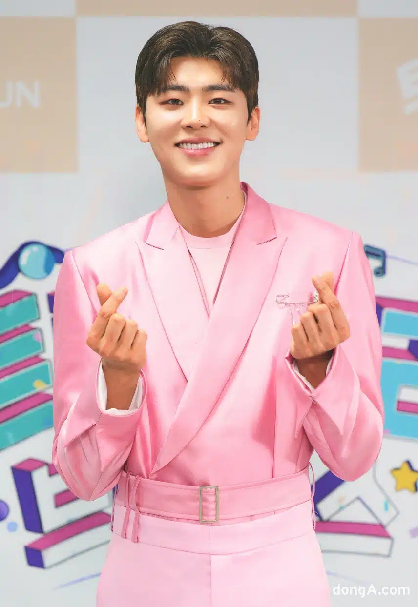 박지현, 스포트라이트 트롯픽 스타 1위