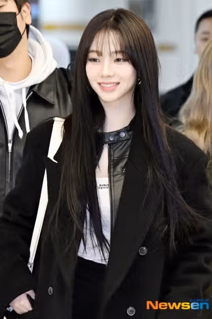 어제 에스파 공항 입국 기사사진jpg