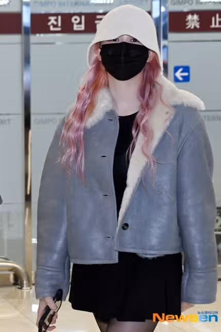 어제 에스파 공항 입국 기사사진jpg