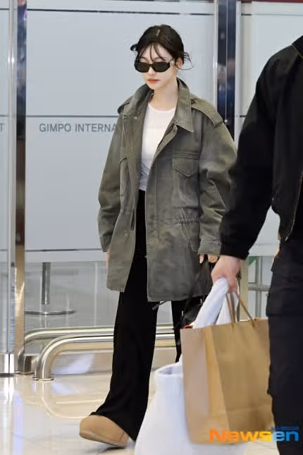 어제 에스파 공항 입국 기사사진jpg