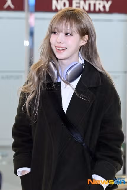 어제 에스파 공항 입국 기사사진jpg