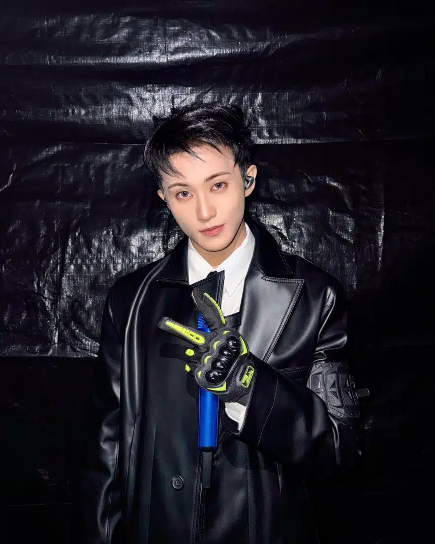 241221 NCT 공식 인스타그램 업뎃 feat 마크&이영지
