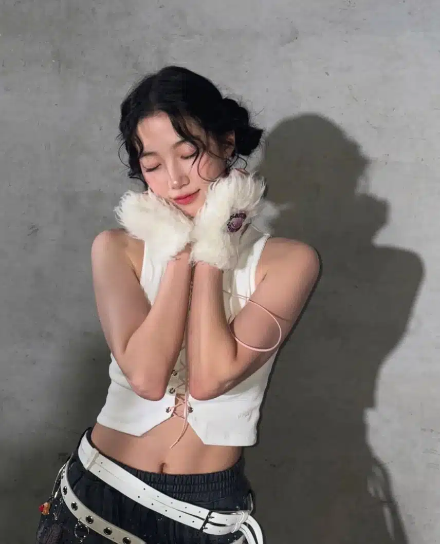 241224 카즈하 인스타그램🤍🩷