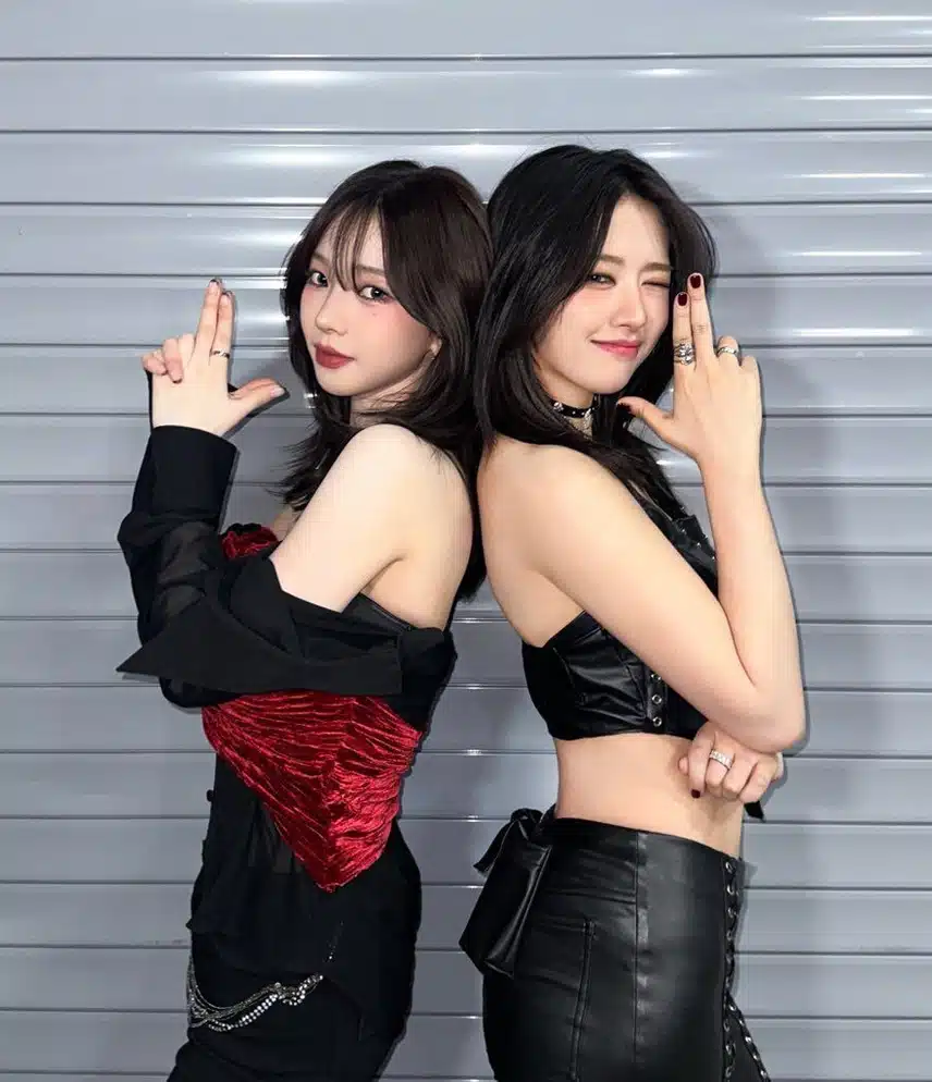 sbs가요대전 카리나와 안유진 투샷