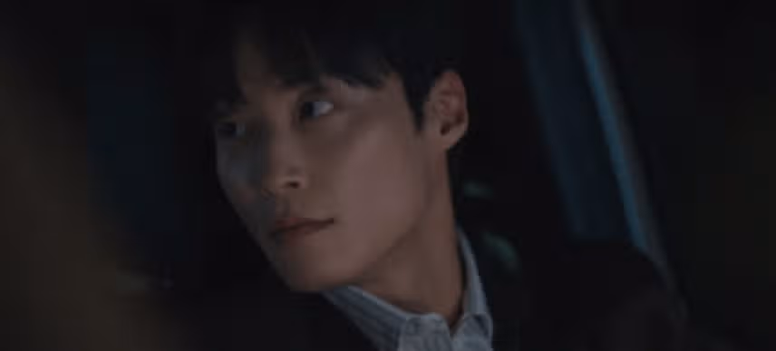 께름칙하고 의심스러운 지상우