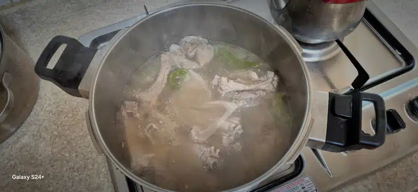 바쿠테..아들이 만들어줬어요..싱가포르에서 먹던맛이네요.