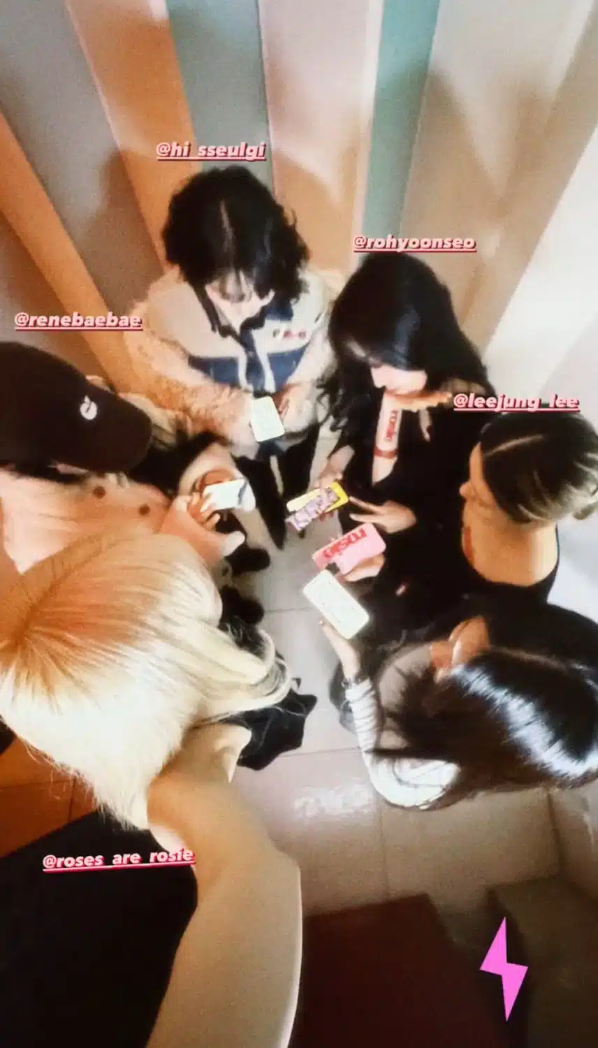 로제와 신기한 조합의 여자 연예인들 