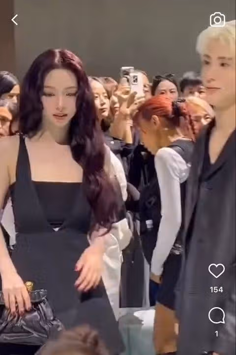 밀라노 프라다 패션쇼에서 만나게 된 NCT 재현 &에스파 카리나 투샷jpg