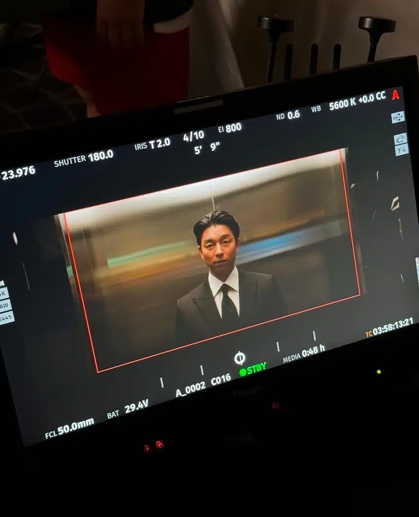 딱지맨 공유의 감탄나오는 수트 핏