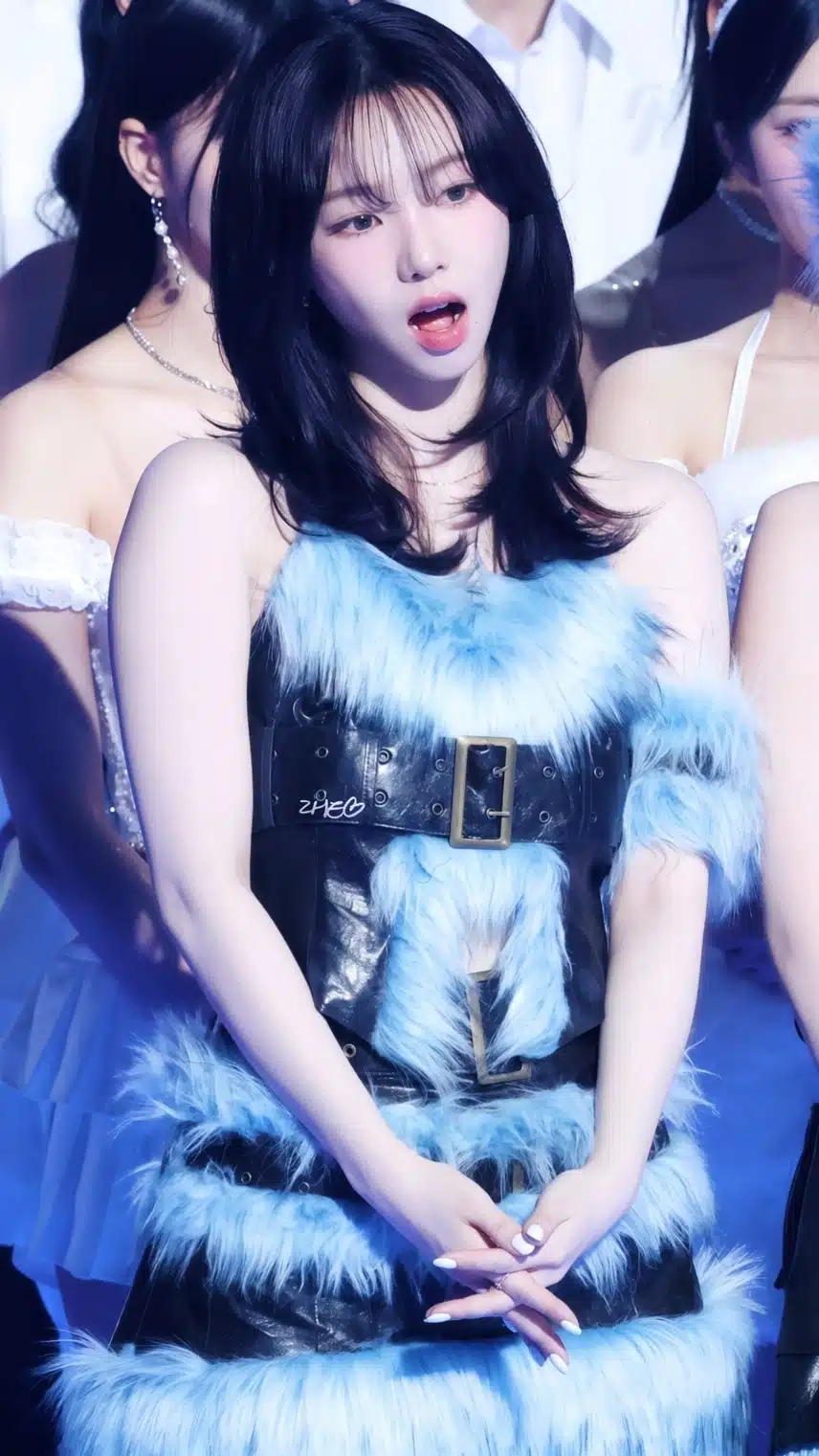 어제 가요대제전 에스파 고화질jpg