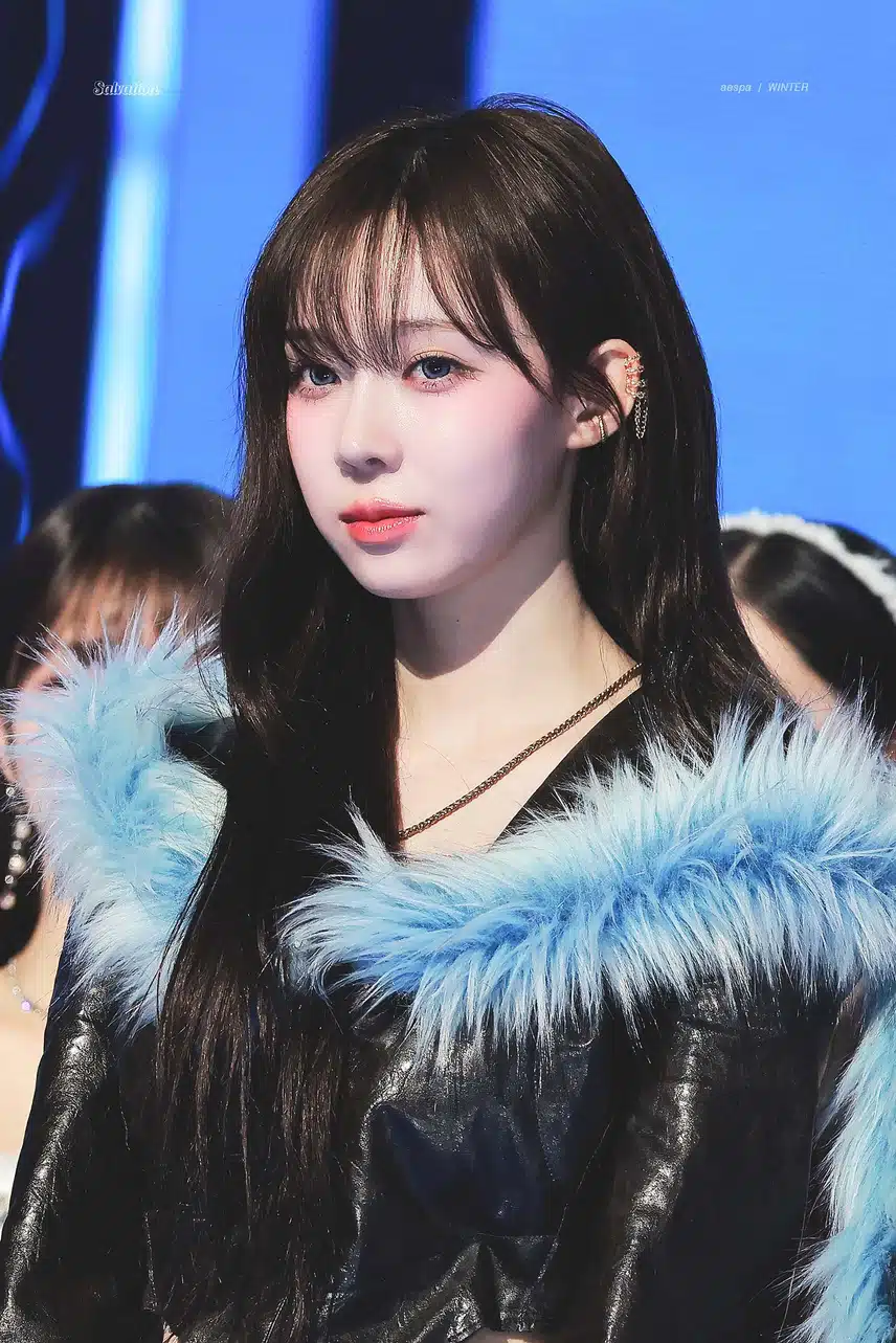 어제 가요대제전 에스파 고화질jpg