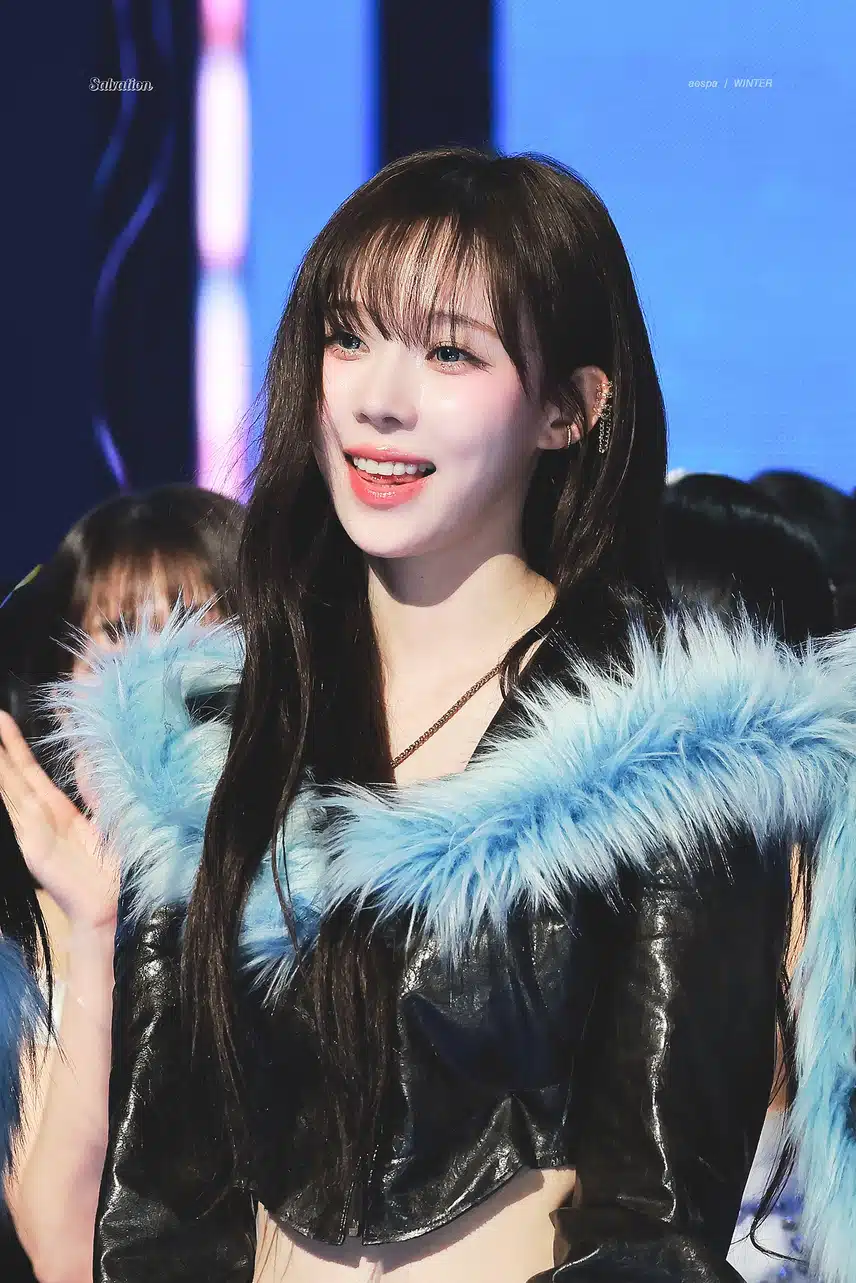 어제 가요대제전 에스파 고화질jpg