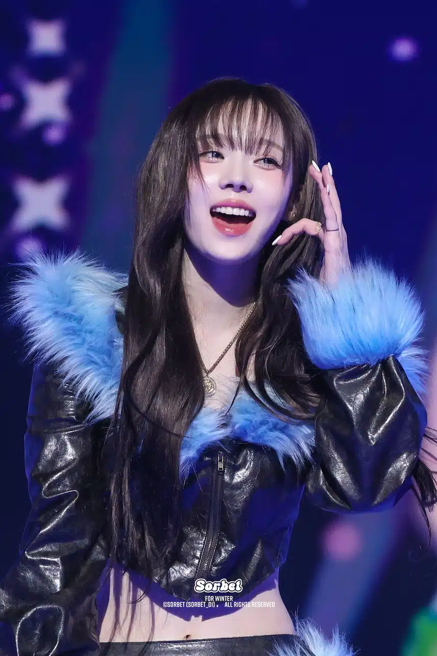 어제 가요대제전 에스파 고화질jpg