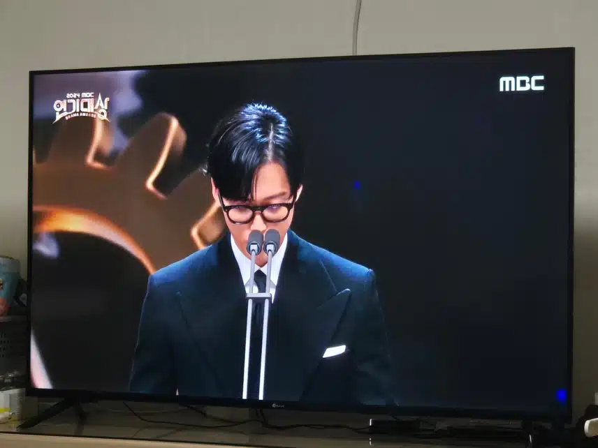 남궁민님 시상자로 오랜만에 볼 수 있어 좋았네요