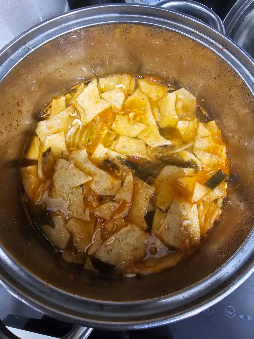 김치어묵국