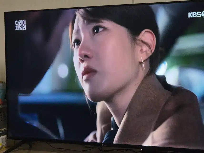 둘의 사랑이 이제 이뤄지나요....사랑할 상황인진 모르지만요