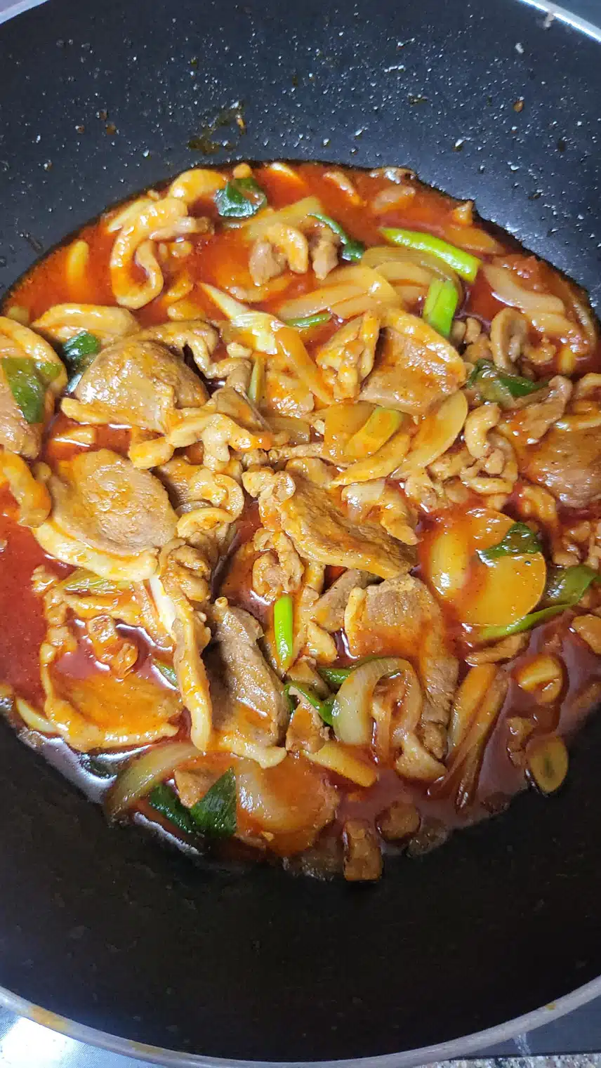 오리불고기  볶았어요.