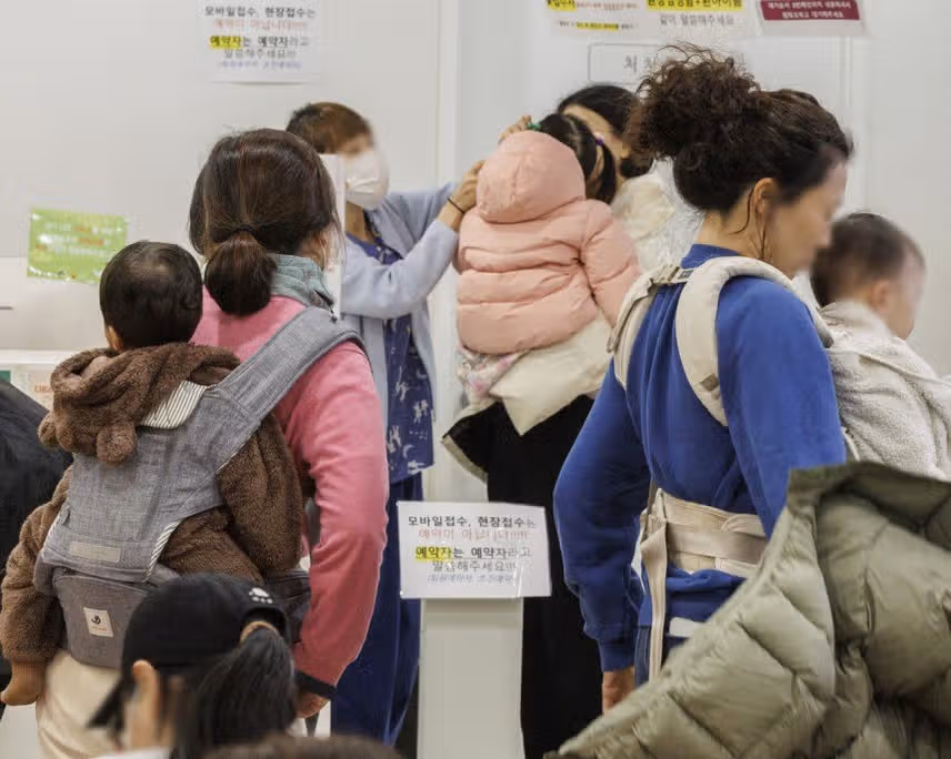 헉! 소아과 대기만 1000명”…‘독감 대유행’에 난리 났다, 한국 아니었어?