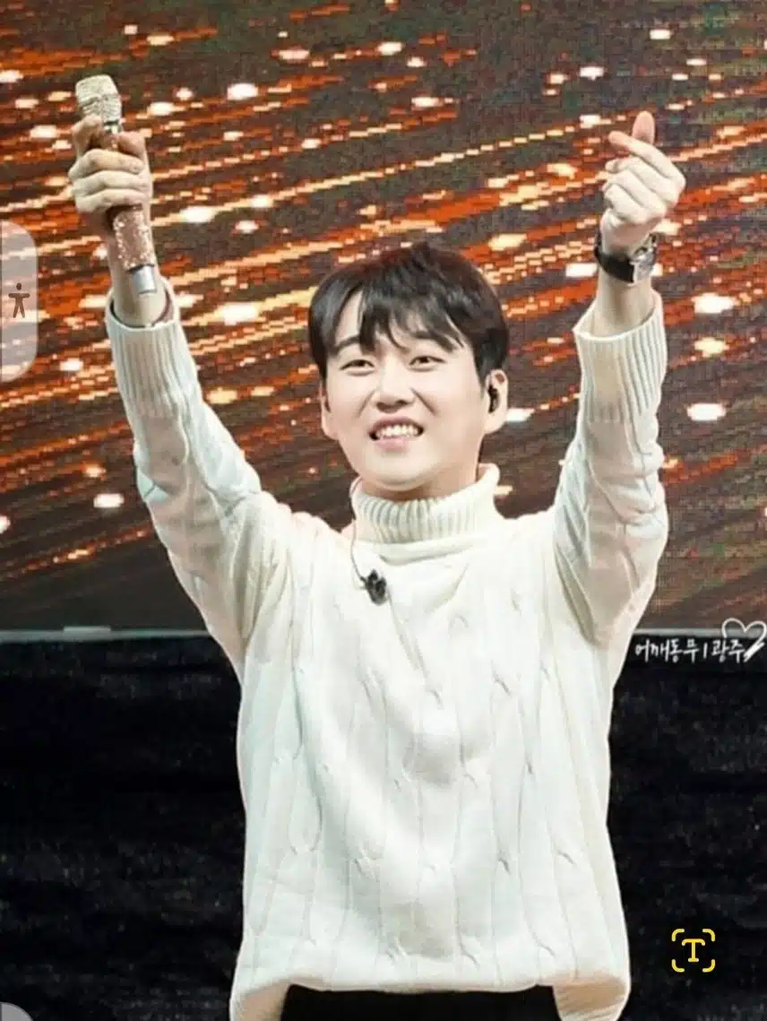 첫번째  콘서트 대박나세요 사랑합니다 💜 