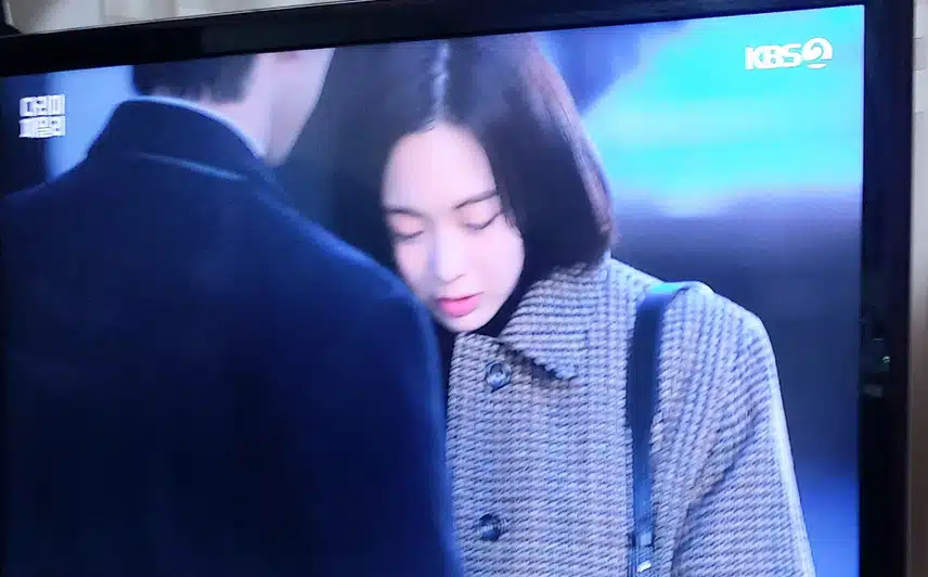 안아줘도 돼? 라고 물어보는 다림이