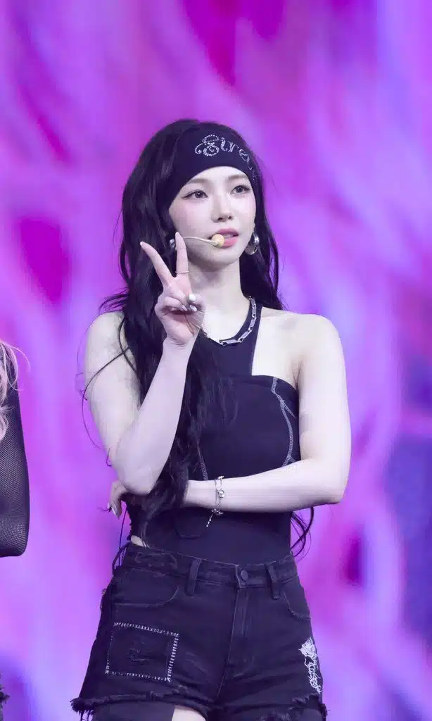 250112 마지막 슴콘 지민정 고화질jpg