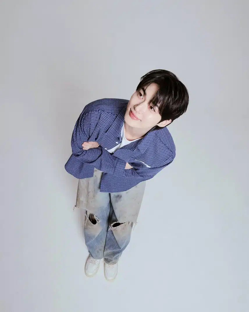 새해에도 일 잘하는 변우석 소속사가 올려주는 NEW사진🌞