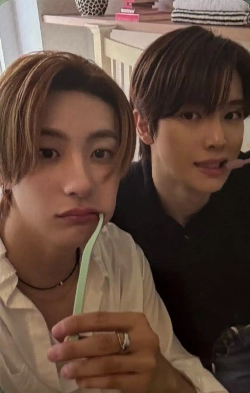 성찬 찬영 둘이 붙으면 레전드 포카 탄생이요