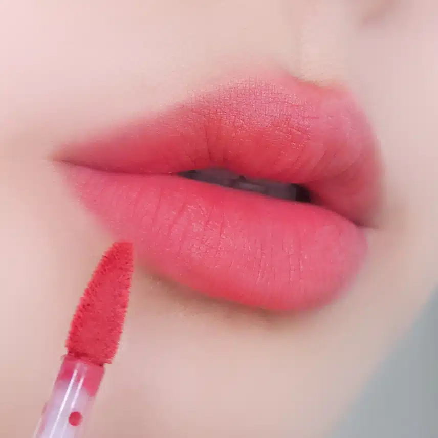 특별한 날, 자신감을 더해줄 레드 립 조합💋