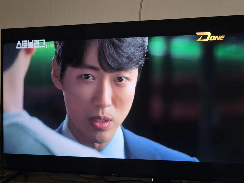남궁민님 스토브리그때 진짜 멋졌어요 무슨 역이든 소화가 완벽해요