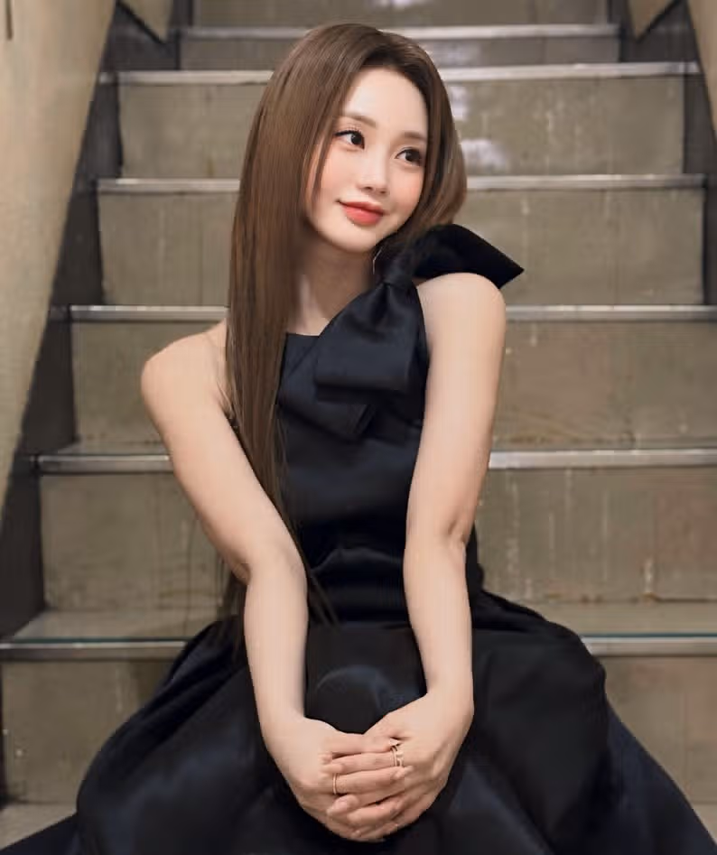 홍지윤 어디서나 늘 빛나는 가수님 항상 응원합니다