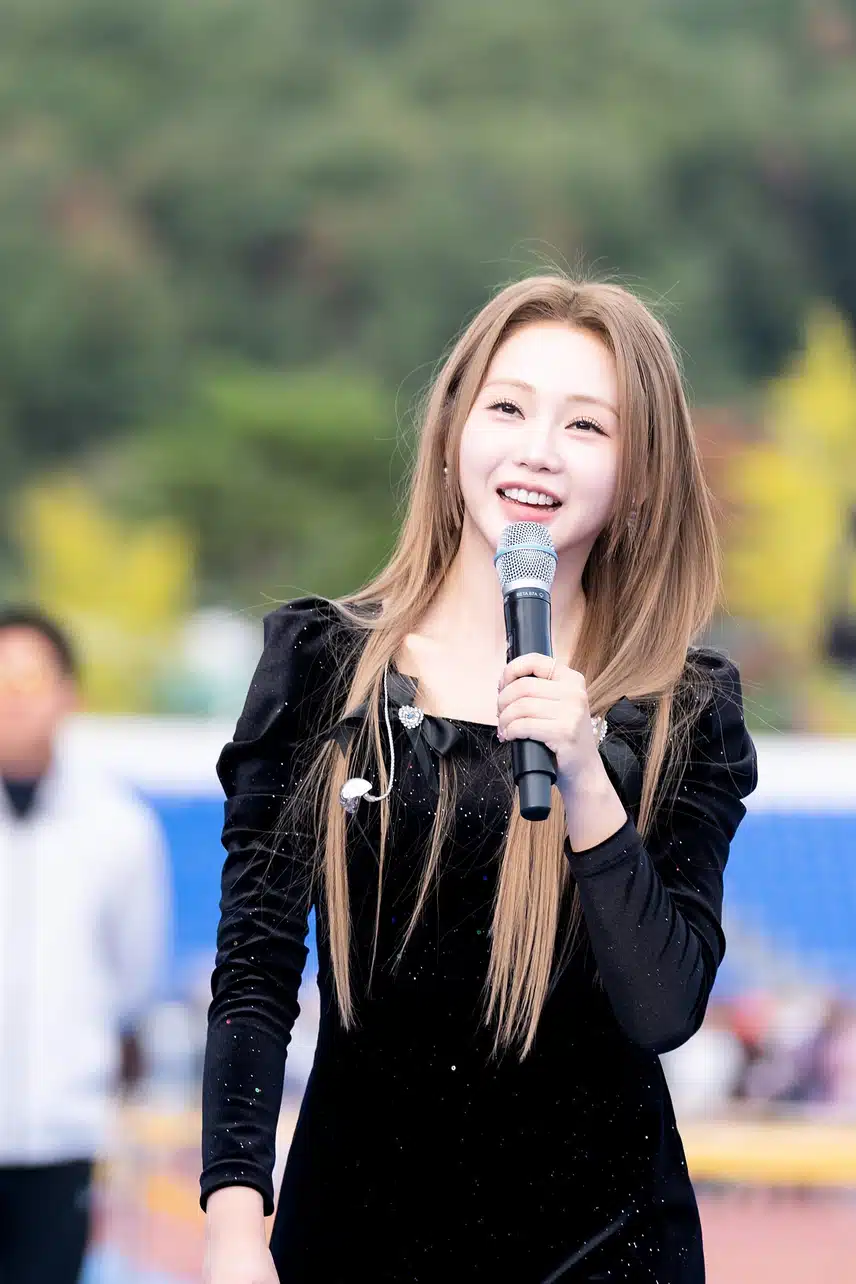 홍지윤 어디서나 늘 빛나는 가수님 항상 응원합니다