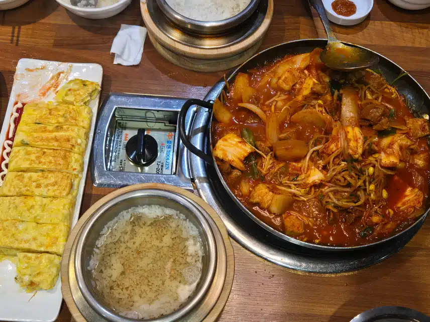 *저녁은 돼지 두루치기+솥밥
