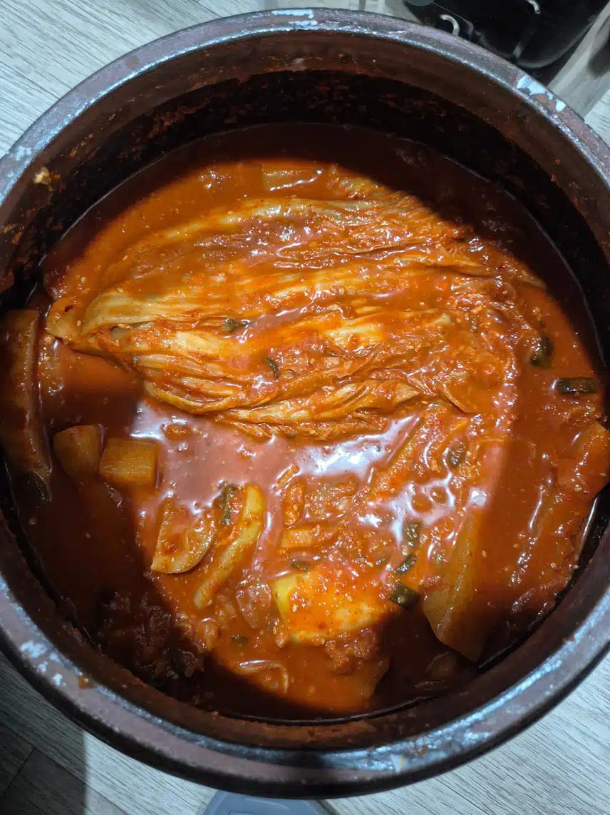 카레와 항아리 김치🫠