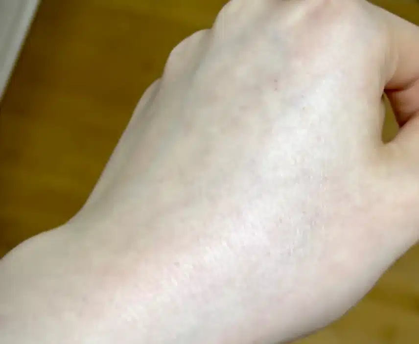 💗 와츠 인 마이 파우치 ? 코덕의 파우치 파해치기 ‼️