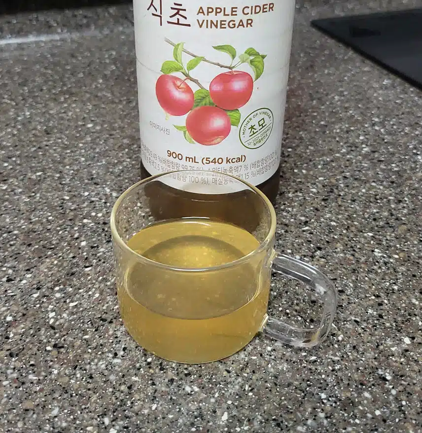 초모식초 마셔요.