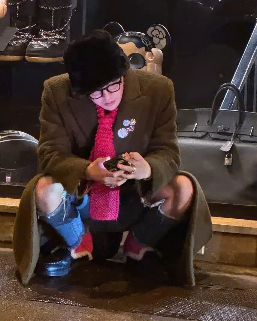 파리에서의 지드래곤 팔로미 인스타 업 ! 