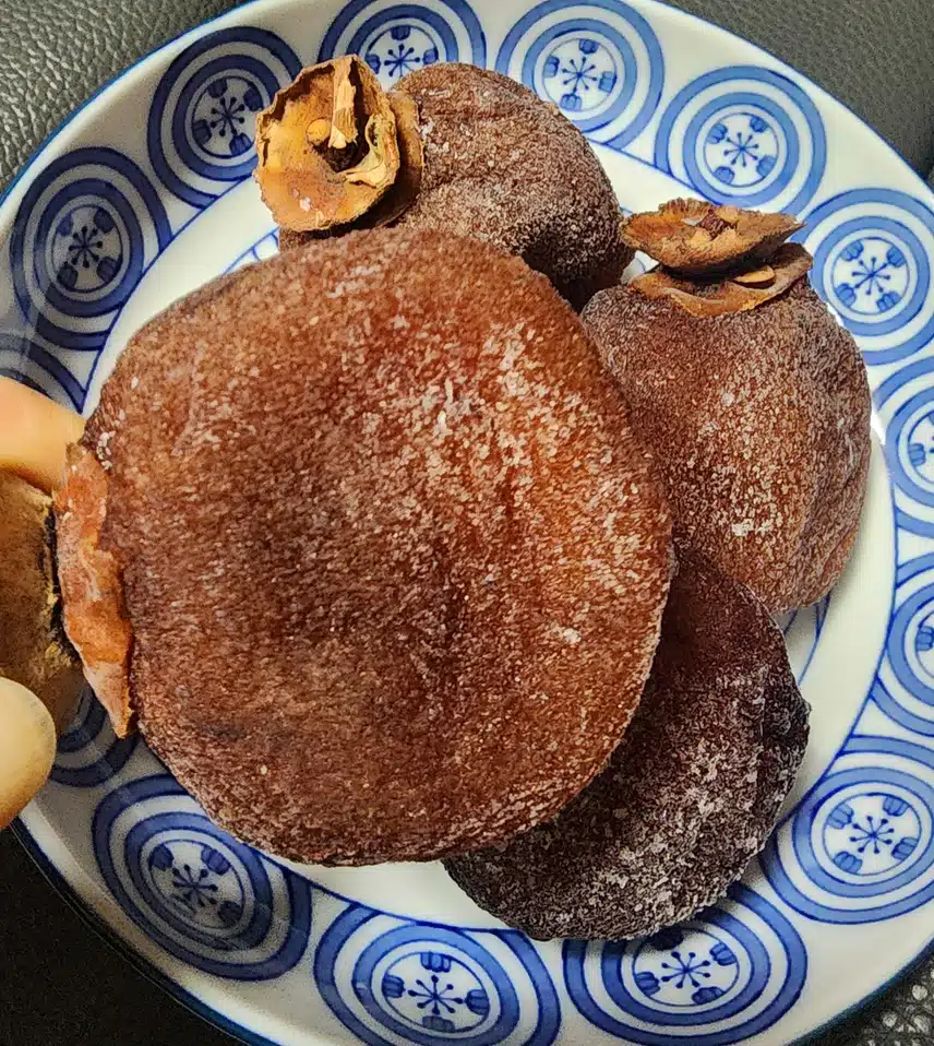 곶감 먹어요~😋