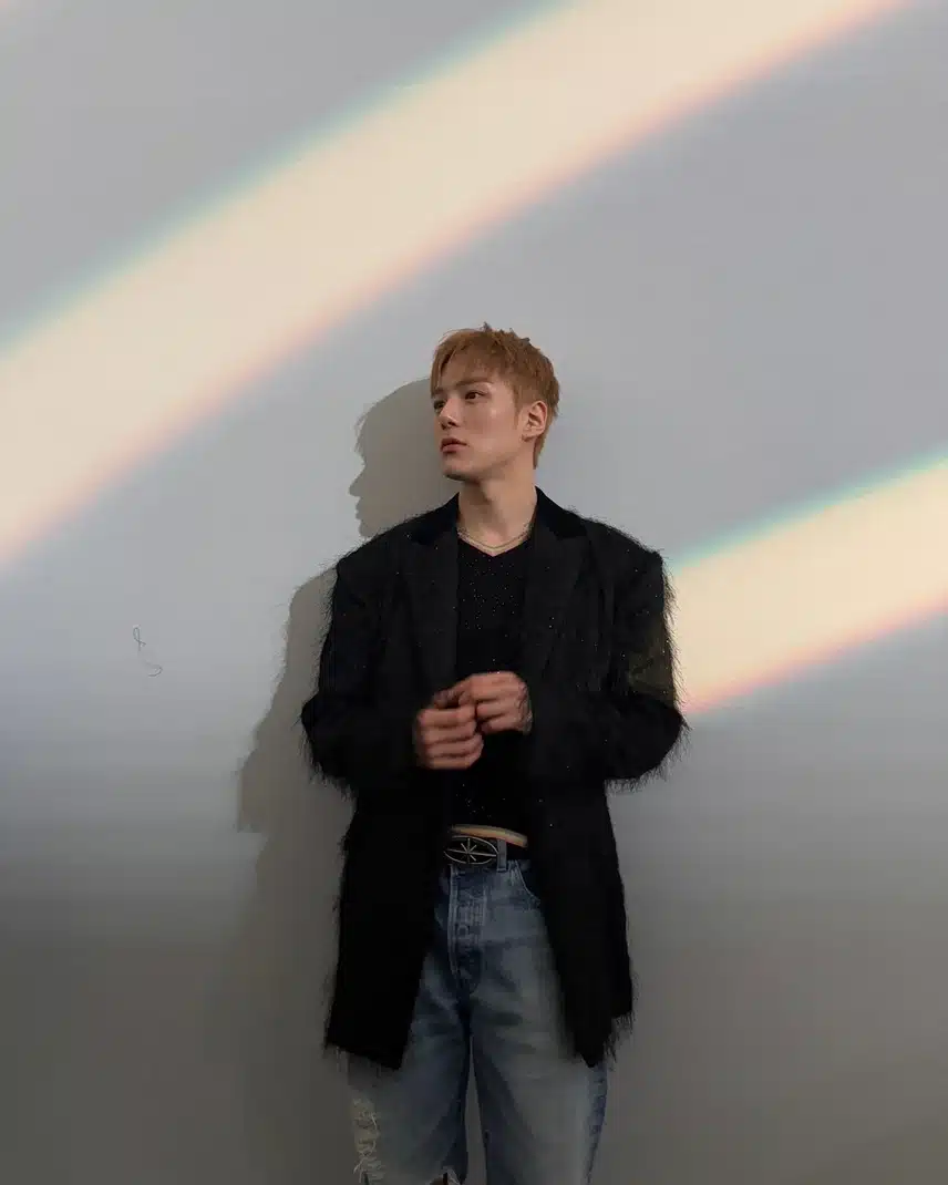 금발로 깜짝 변신한 몬스타엑스 민혁