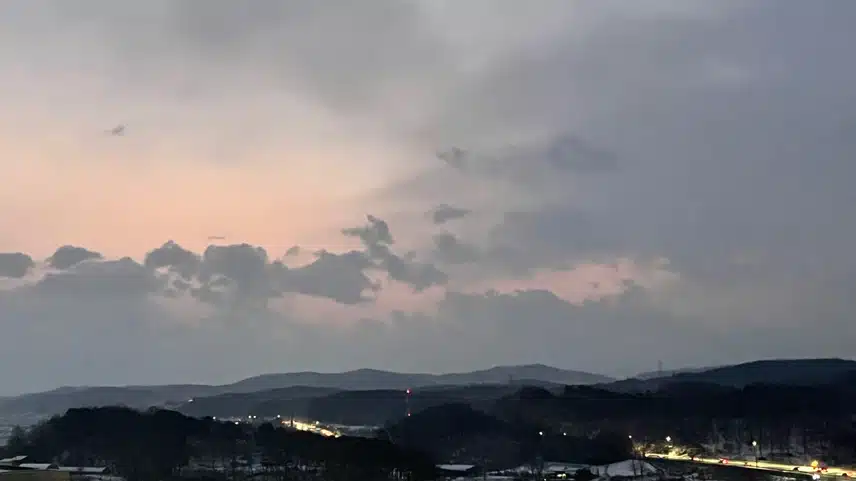 🌄 금요일 아침 하늘 보기