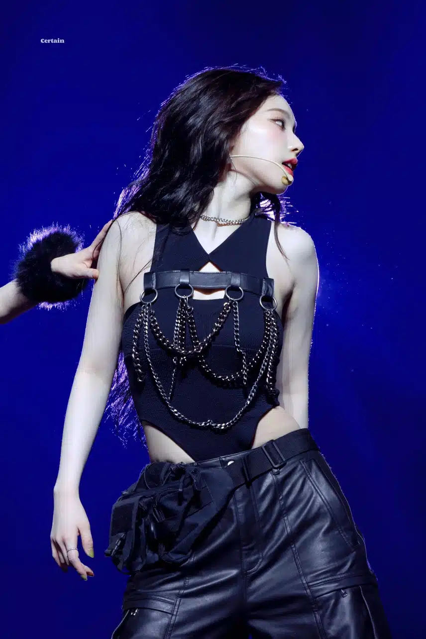 완벽 한 옆태 아닌가요