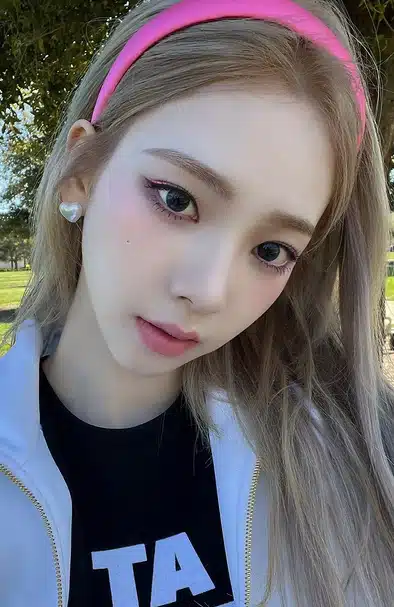 오 카리나 이 사진 태연같이 나왔네요